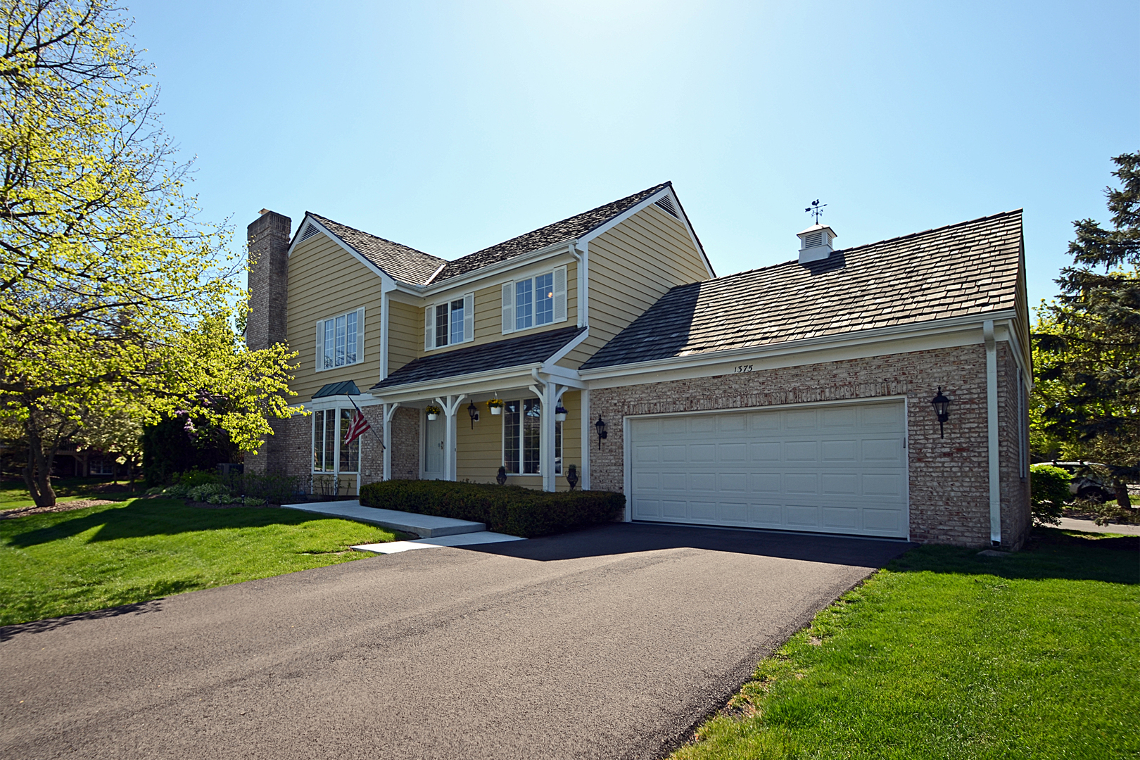 Just Listed Townhome for Sale in the Shires of Inverness Chris