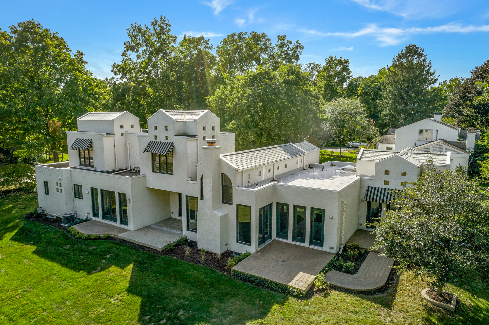 Browse Active Listings in Geneva, IL john greene, Realtor