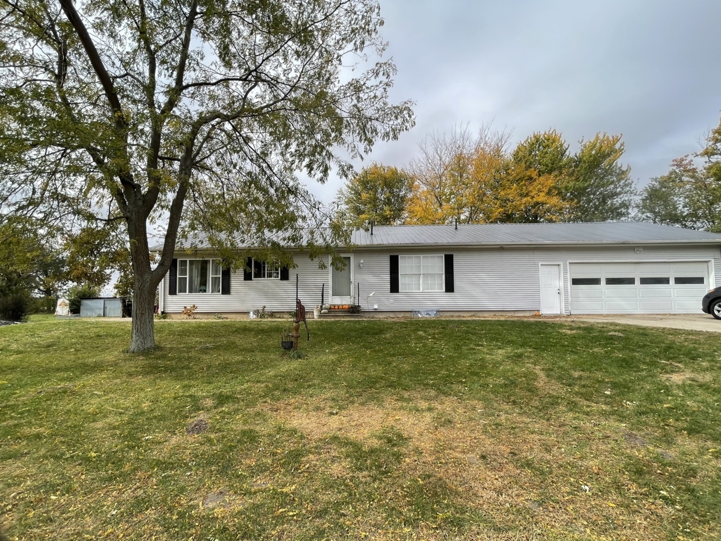 799 Searls Amboy, Illinois Lori Erbes